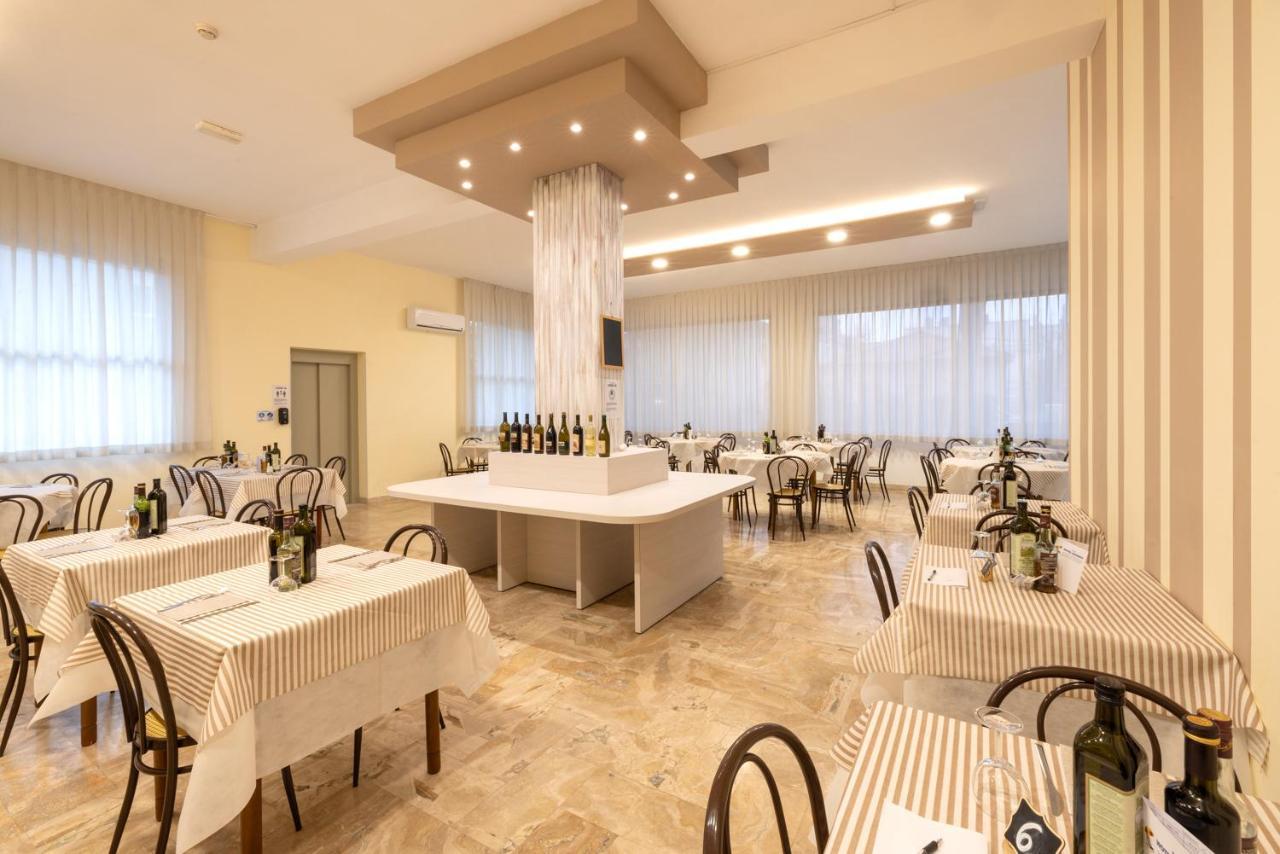 Hotel Giordo ريميني المظهر الخارجي الصورة